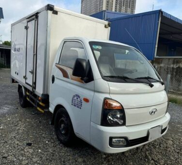 hyundai-1t5-h150-thung-kin