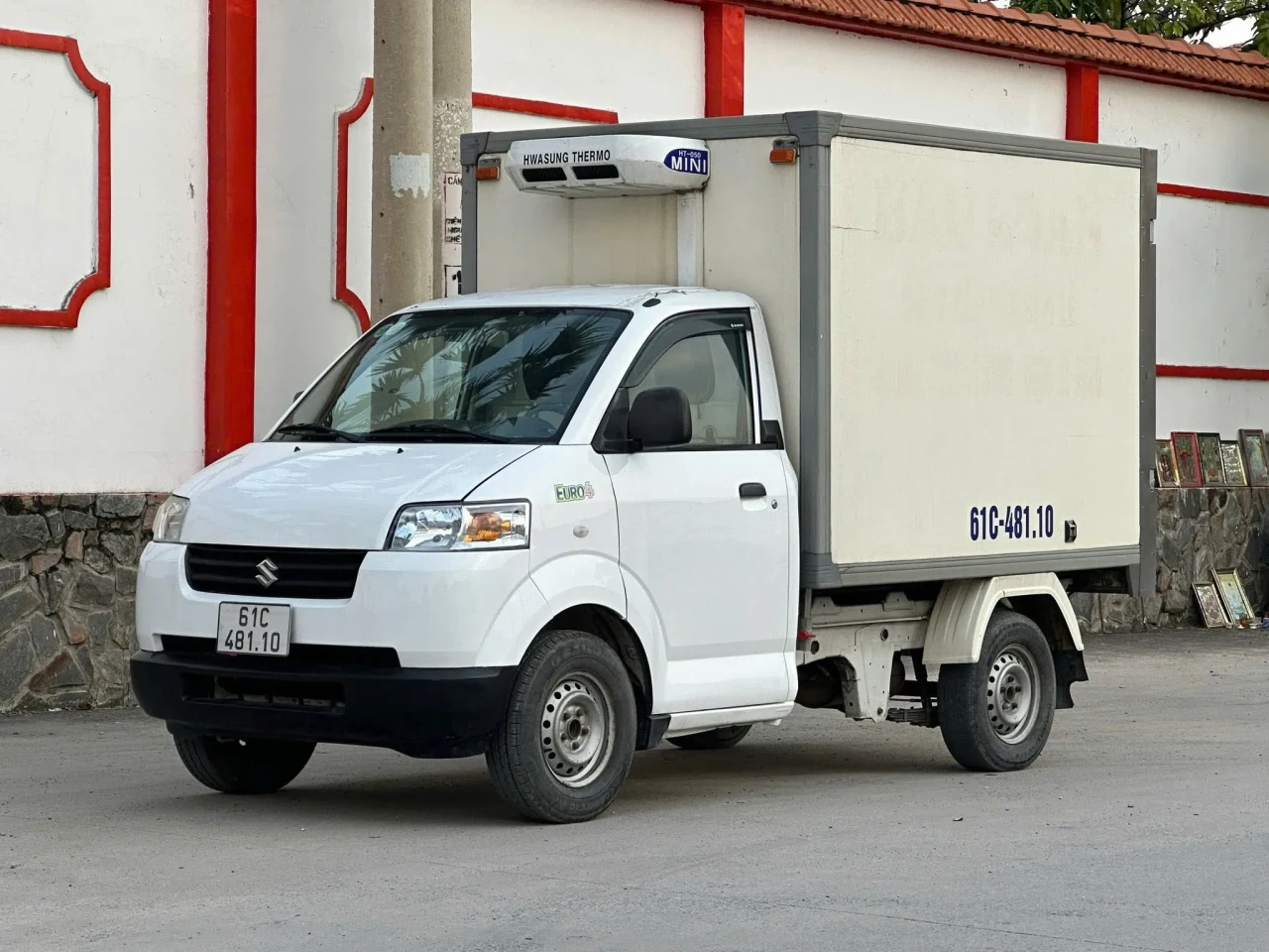 mua-xe-tai-suzuki-dong-lanh