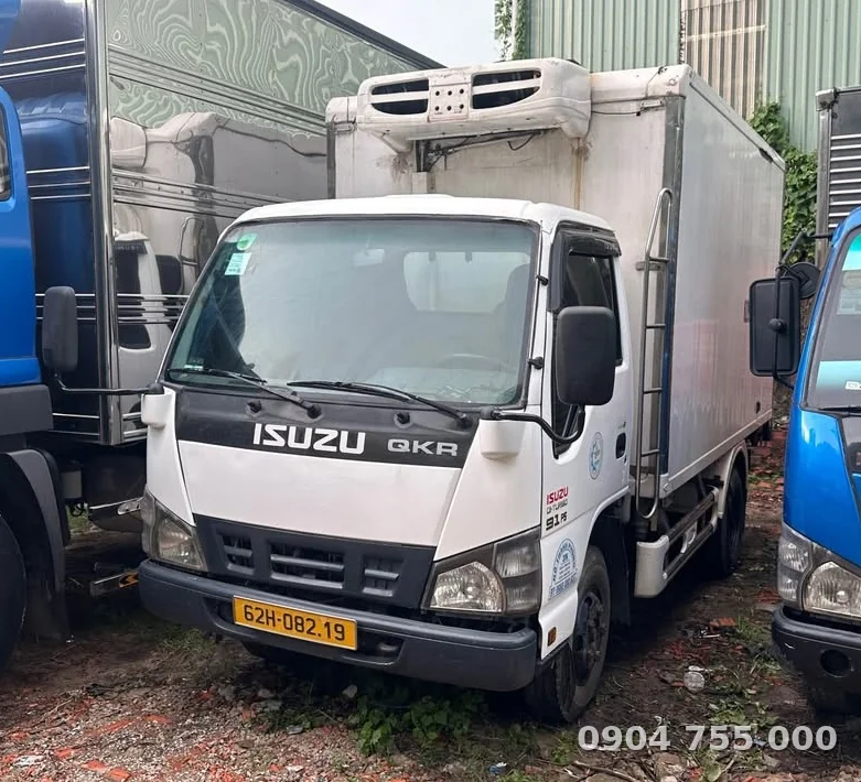 xe-isuzu-1-tan-dong-lanh-2012