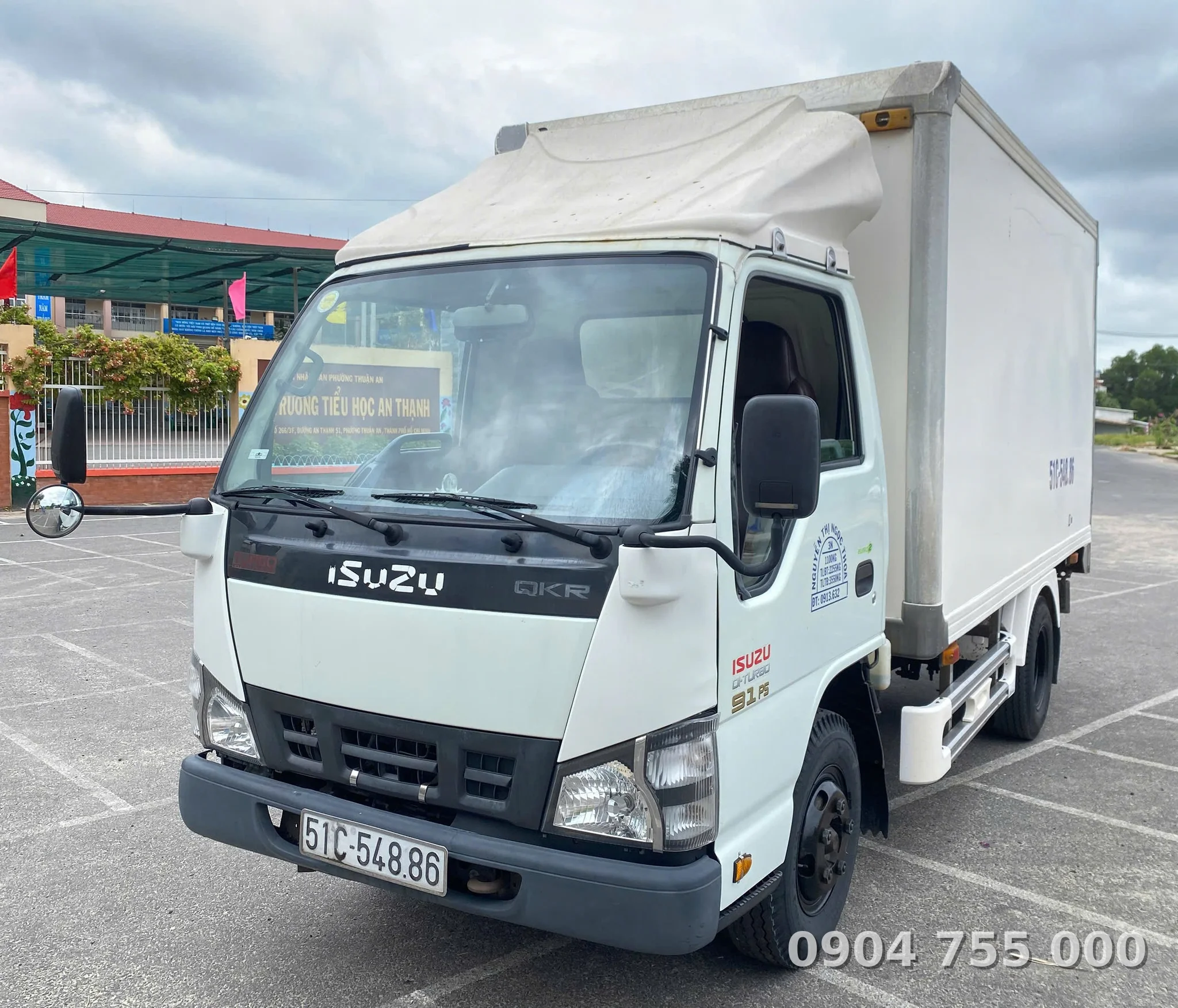 xe-tai-isuzu-1-tan-doi-2015